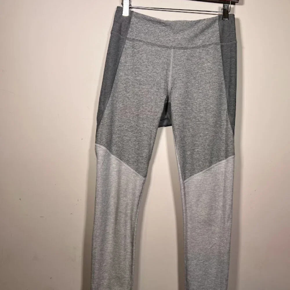 OUTDOOR VOICES gray heather stretch leggings yoga pants size M